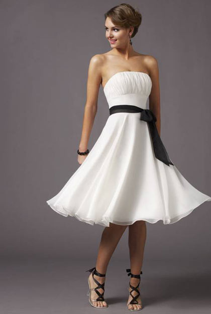 735 - White/Black