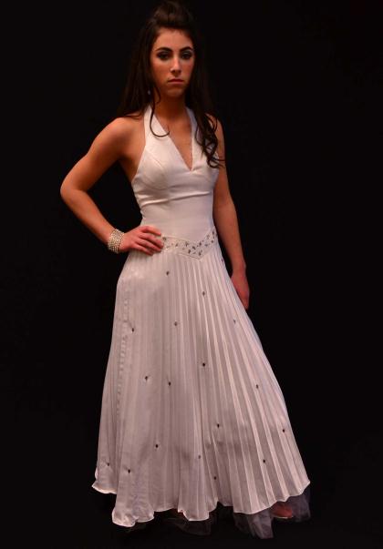 P703 - White