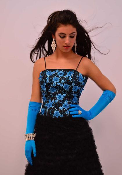 P704P - Black/Turquoise