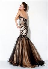 Black/Nude