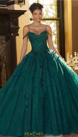 Vizcaya Quinceanera 60155