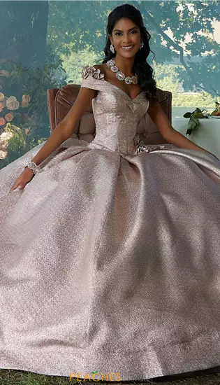 Vizcaya Quinceanera 60196