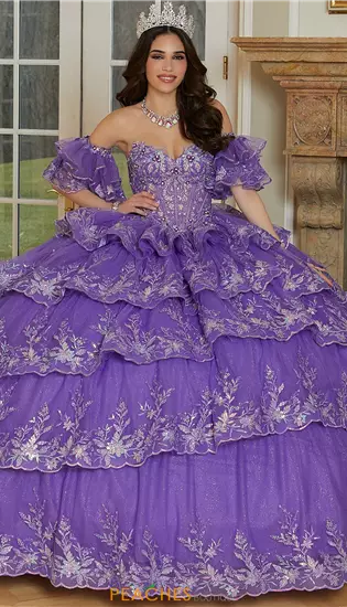 Vizcaya Quinceanera 89476