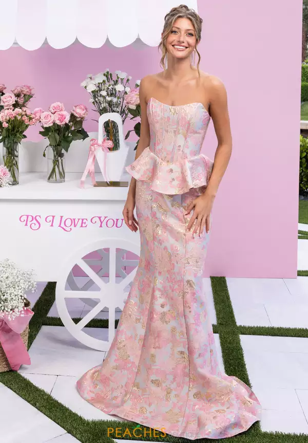 Portia and Scarlett XO184 