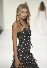 Black/Ivory