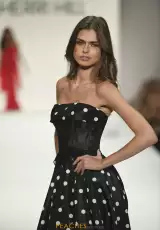 Black/Ivory