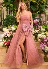 Blush/Black
