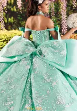 Aqua White