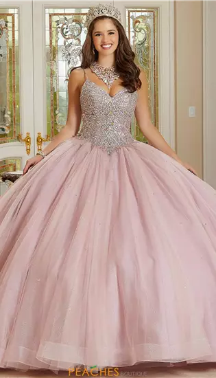 Vizcaya Quinceanera 60175
