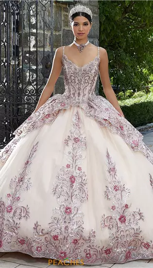 Vizcaya Quinceanera 89338
