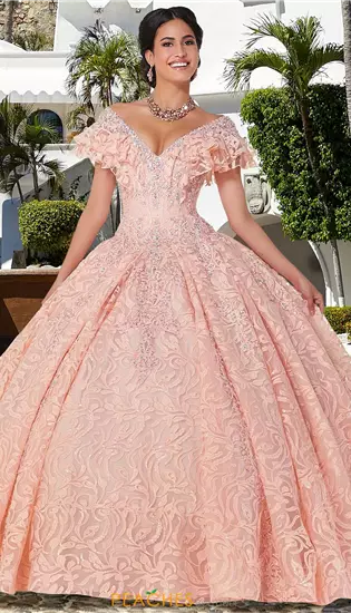 Vizcaya Quinceanera 34072