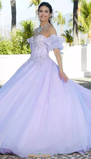 Vizcaya Quinceanera 60164