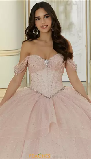 Vizcaya Quinceanera 60193